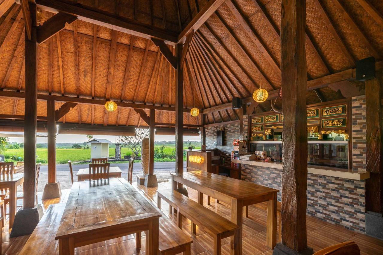 Lilis Cempaka Mas Guesthouse Canggu Exteriör bild